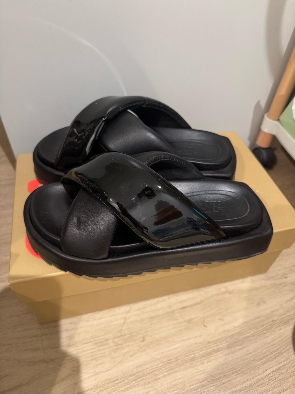 GIA BORGHINI Gia 25 Black Patent Leather Platform Slides EU 38 / US 7.5-8 W/ Box